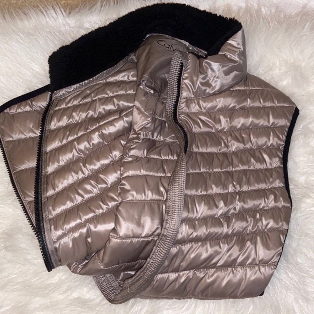 Calvin Klein Vest (Puffy)